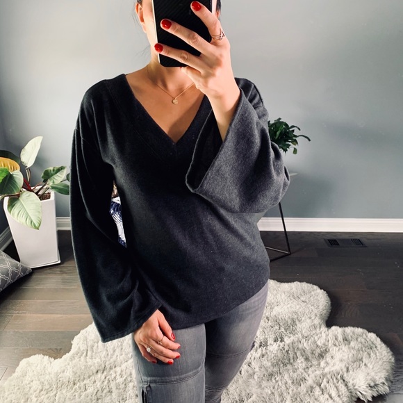 Sofia’s Sweater - Picture 2 of 9